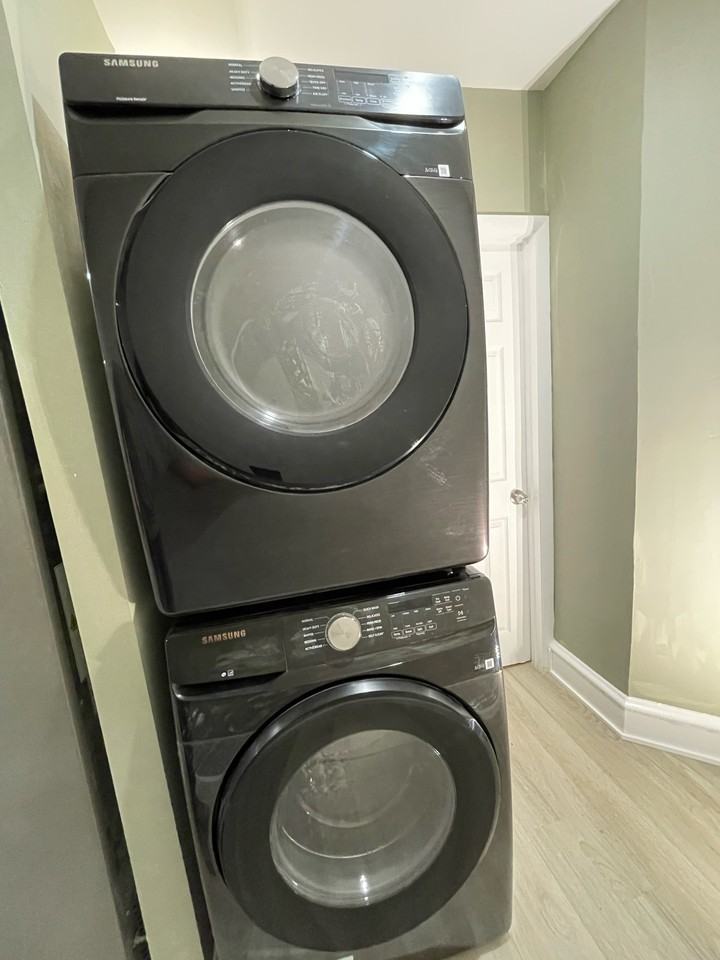 223 Raymond St #2 - Photo 5 of 12
