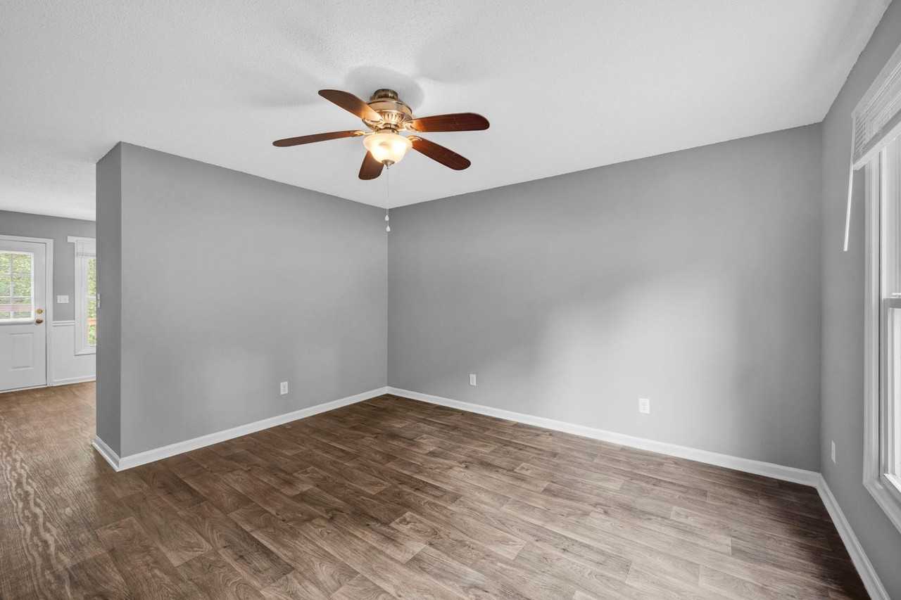 Oak Ridge Duplexes - Photo 6 of 50