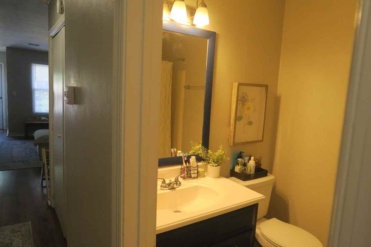 453 Peregrine St - Photo 6 of 28