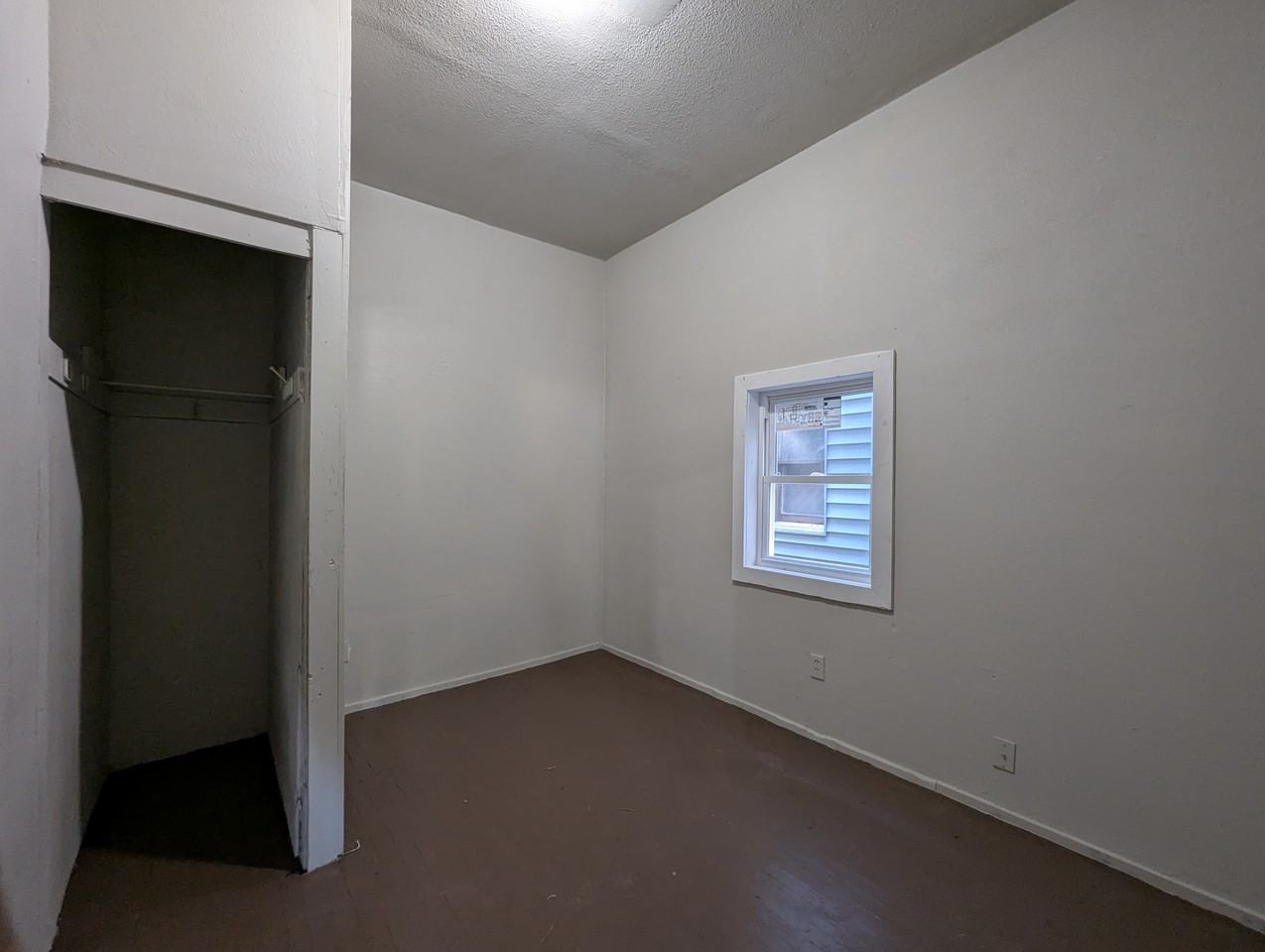 2809 W Clarke St #1 - Photo 7 of 8
