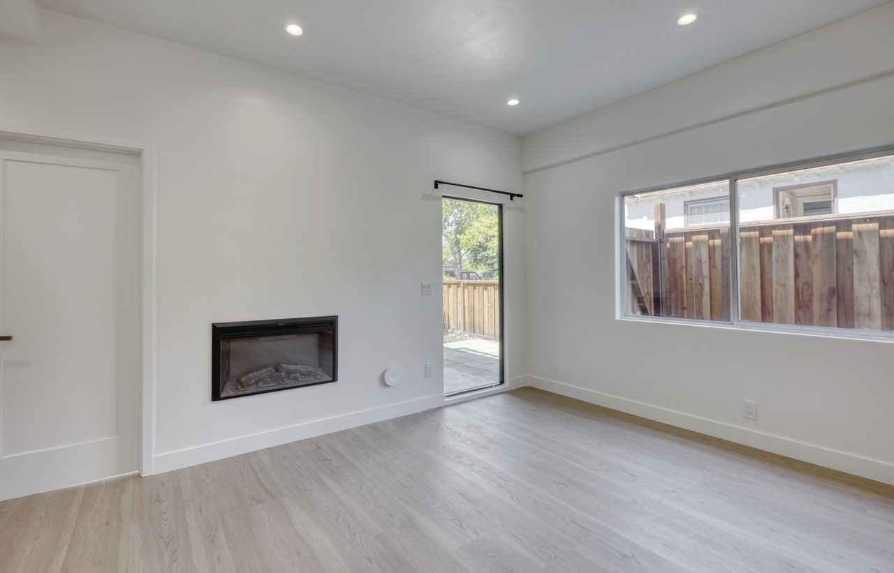 2091 Harvard Street - Photo 3 of 16