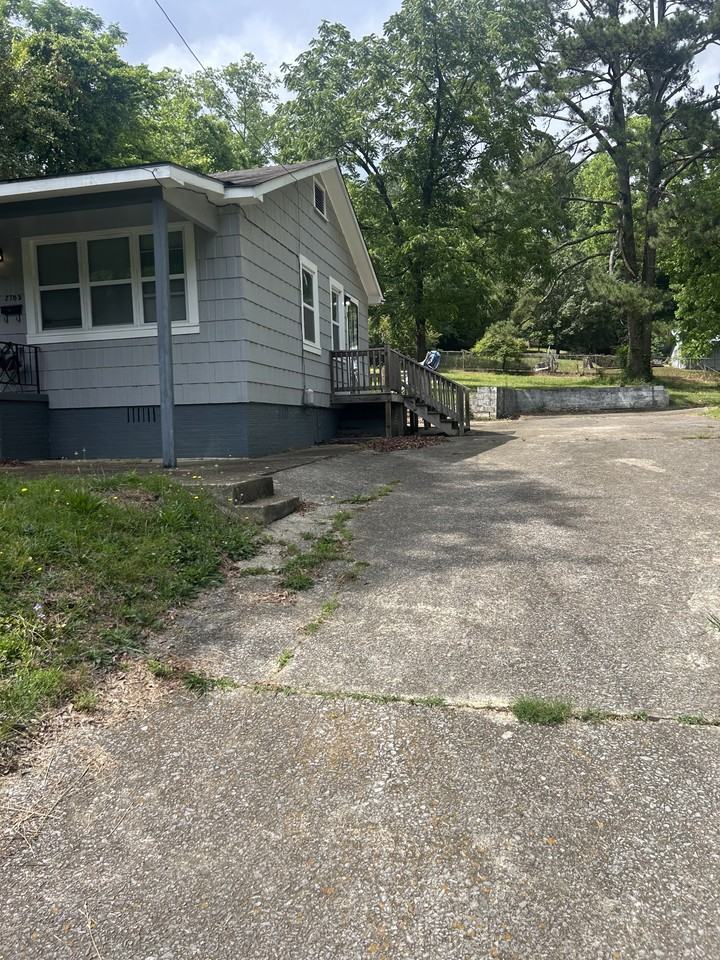 2705 Lookout Ave #1 - Photo 2 of 11