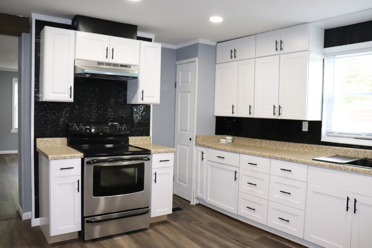 10 Dwight Ave #1 - Photo 4 of 26