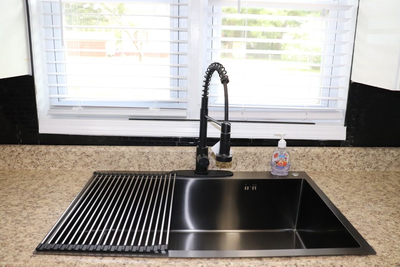 10 Dwight Ave #1 - Photo 6 of 26