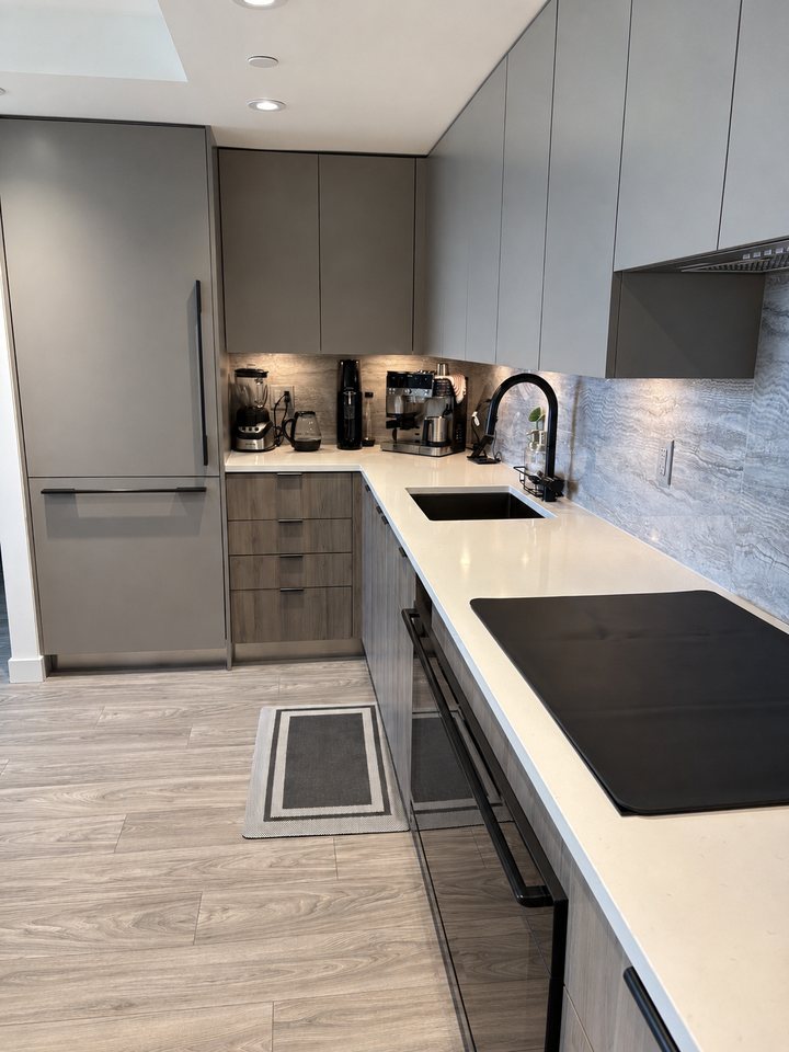 755 Harbourside Drive #615 - Photo 5 of 18