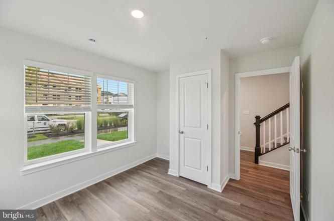 7446 Fern Gully Way - Photo 7 of 33