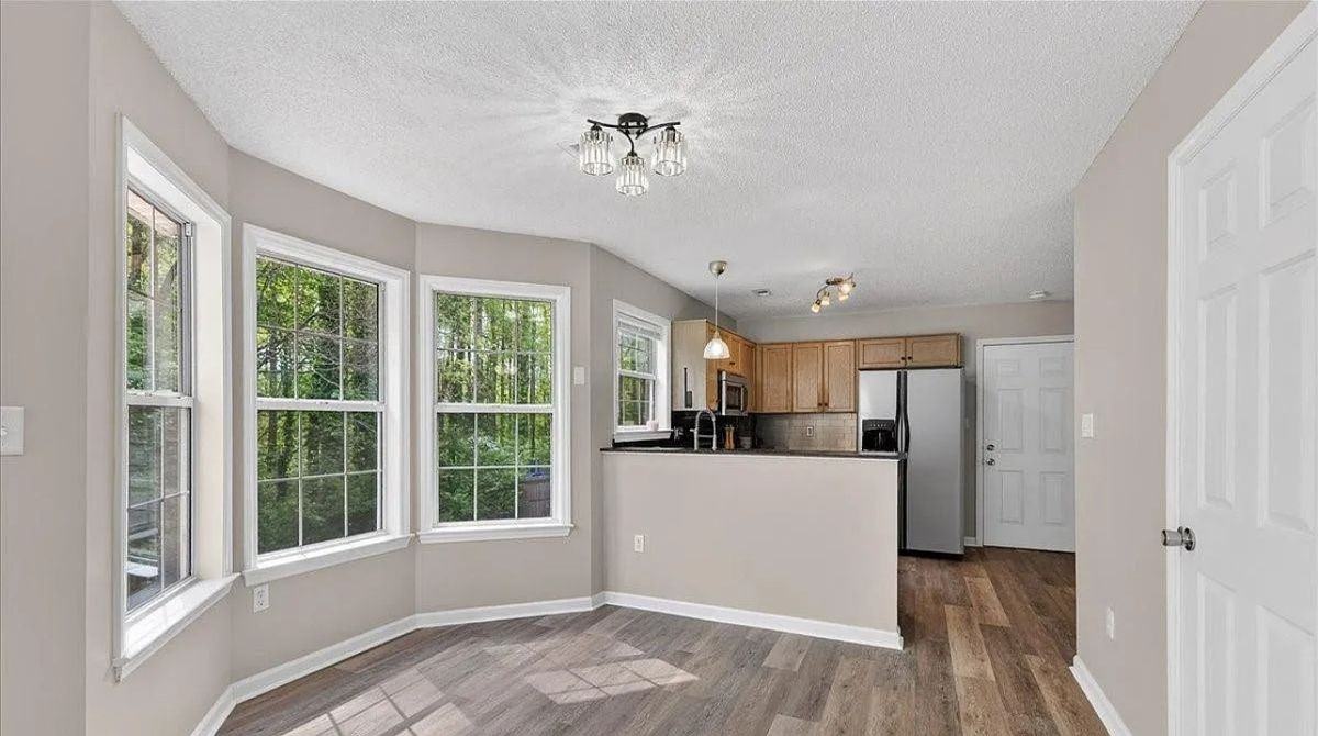 372 Reed Creek Rd - Photo 6 of 10