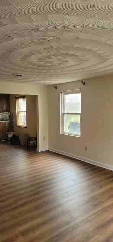 3556 Riverside Dr - Photo 4 of 7