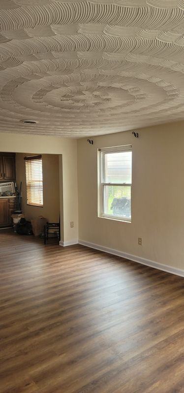 3556 Riverside Dr - Photo 7 of 7
