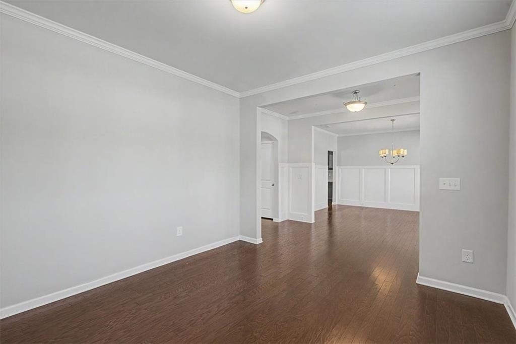 3529 Tamerton Trce - Photo 5 of 36