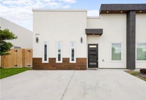 1513 W B St - Photo 1 of 1