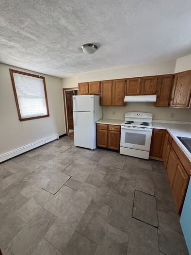 227 N Beacon St #1 - Photo 4 of 10