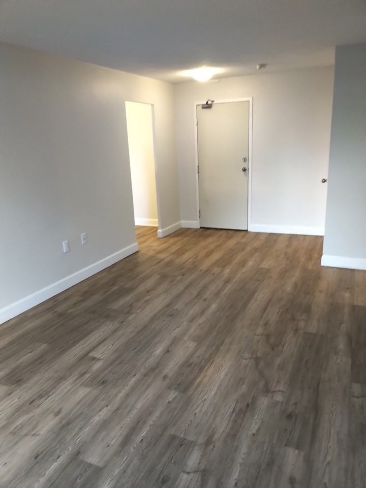 200 London Rd - Photo 7 of 15