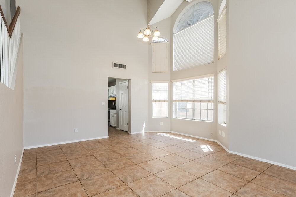 4214 E Saltsage Dr - Photo 5 of 17