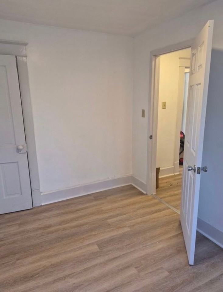 821 Colby Ave - Photo 7 of 11
