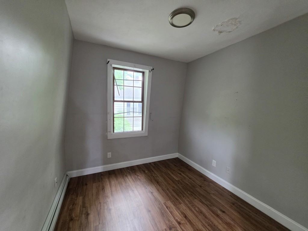 697 Bridge St #3 - Photo 6 of 9