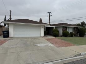 415 S Tahquitz Ave - Photo 1 of 1