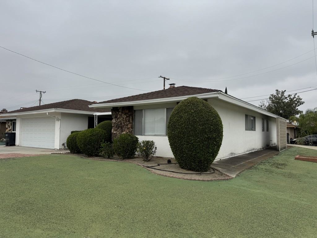 415 S Tahquitz Ave - Photo 2 of 23
