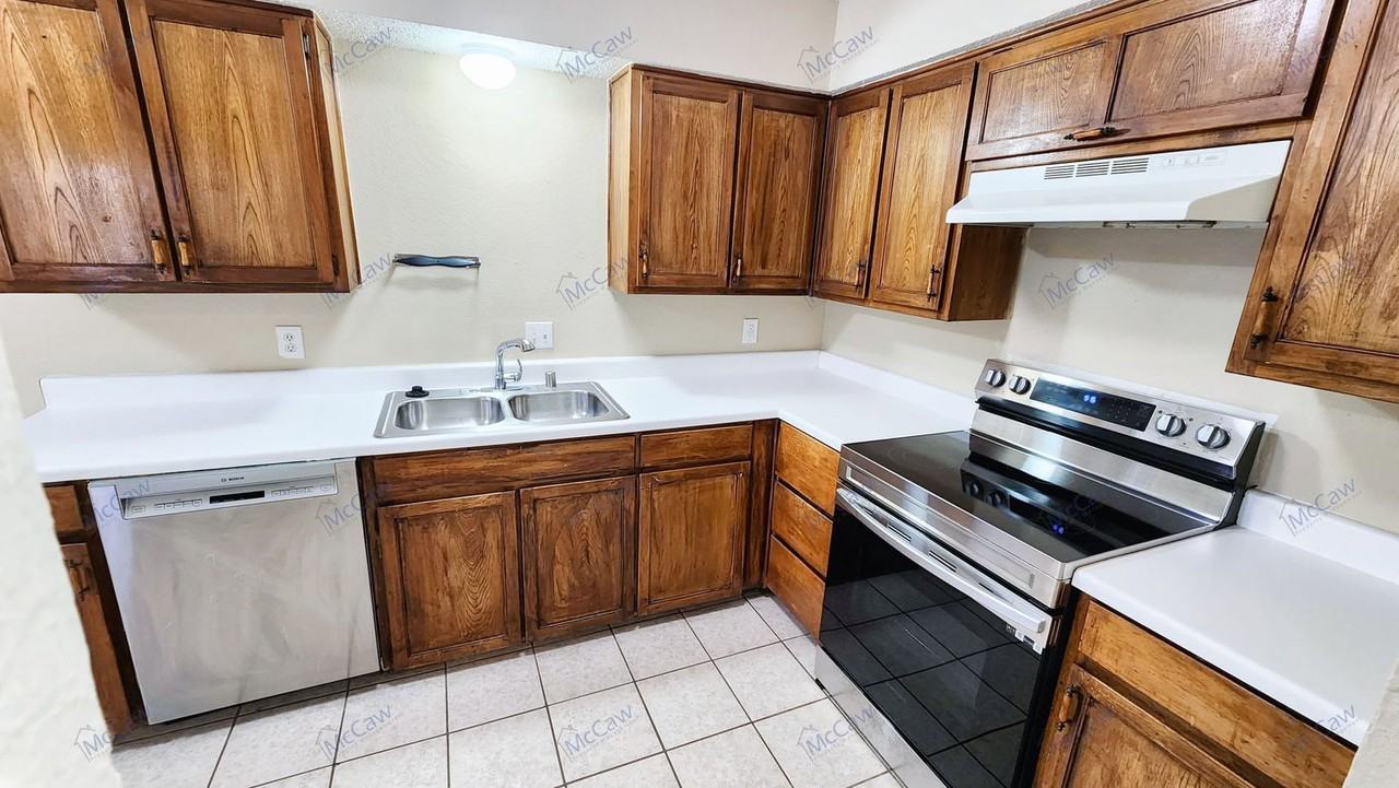 7761 Sable Ln - Photo 7 of 16
