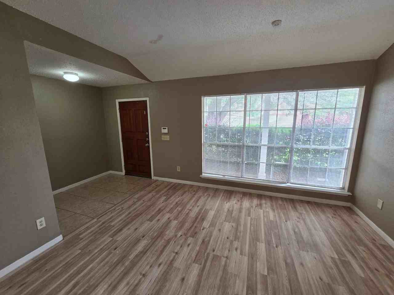 12318 Fetlock Dr - Photo 5 of 12