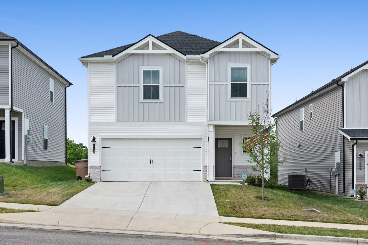 4260 Skyridge Dr - Photo 2 of 41
