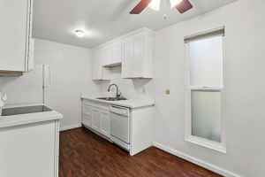 featured image of 1010 W Macarthur Blvd