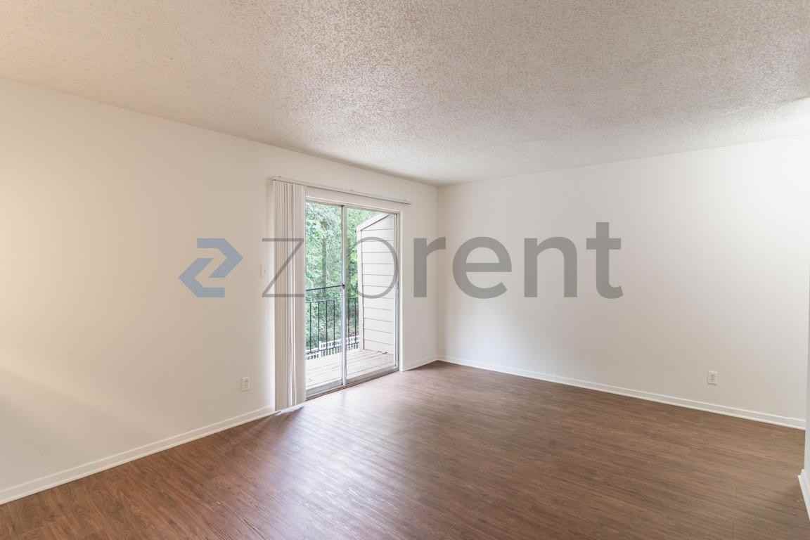 2906 Sweeney Ln #C - Photo 4 of 14