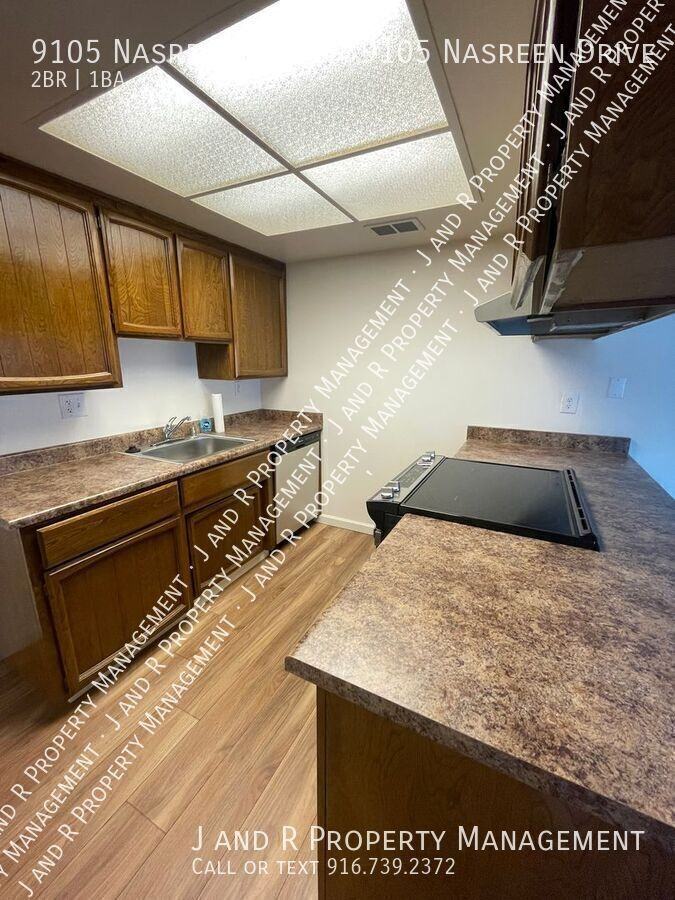 9105 Nasreen Dr - Photo 2 of 11