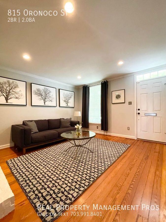 815 Oronoco St - Photo 4 of 23
