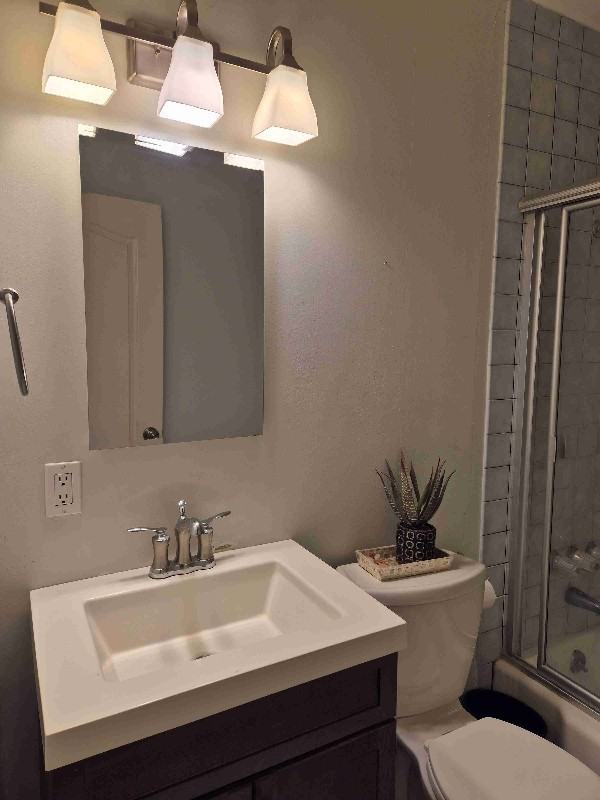 10801 Viking Ave - Photo 7 of 8