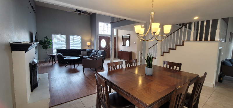 5709 Avenida Silla #4 - Photo 5 of 17