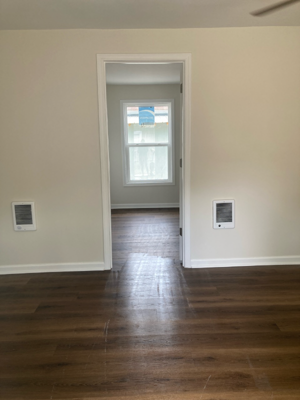 110 W Willow Dr #C - Photo 3 of 9
