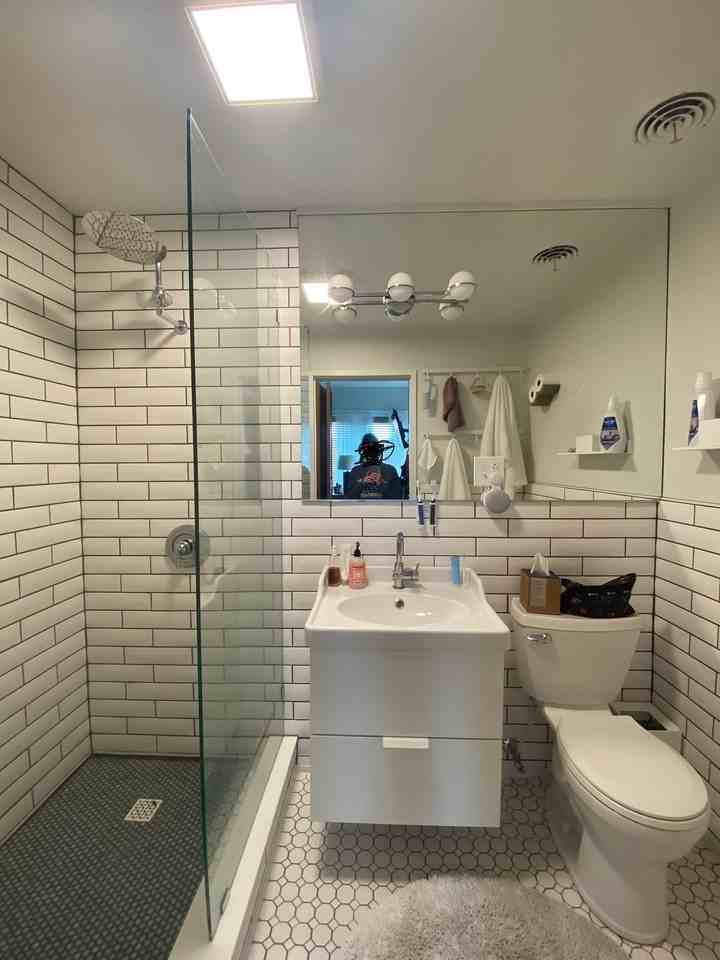 2429 N California Ave #2 - Photo 6 of 15