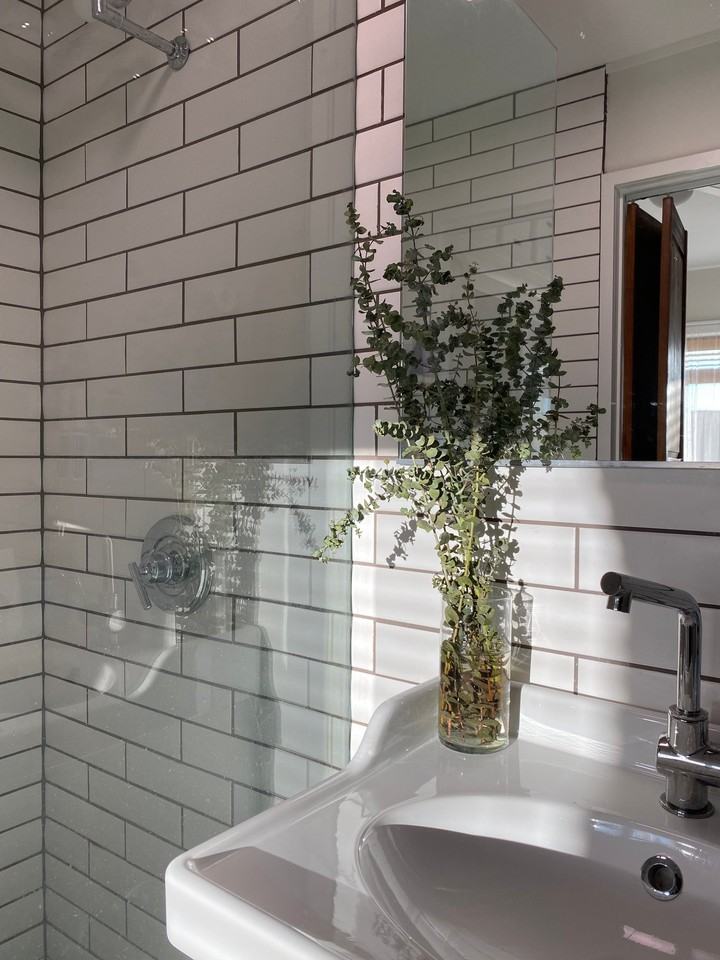 2429 N California Ave #2 - Photo 7 of 15
