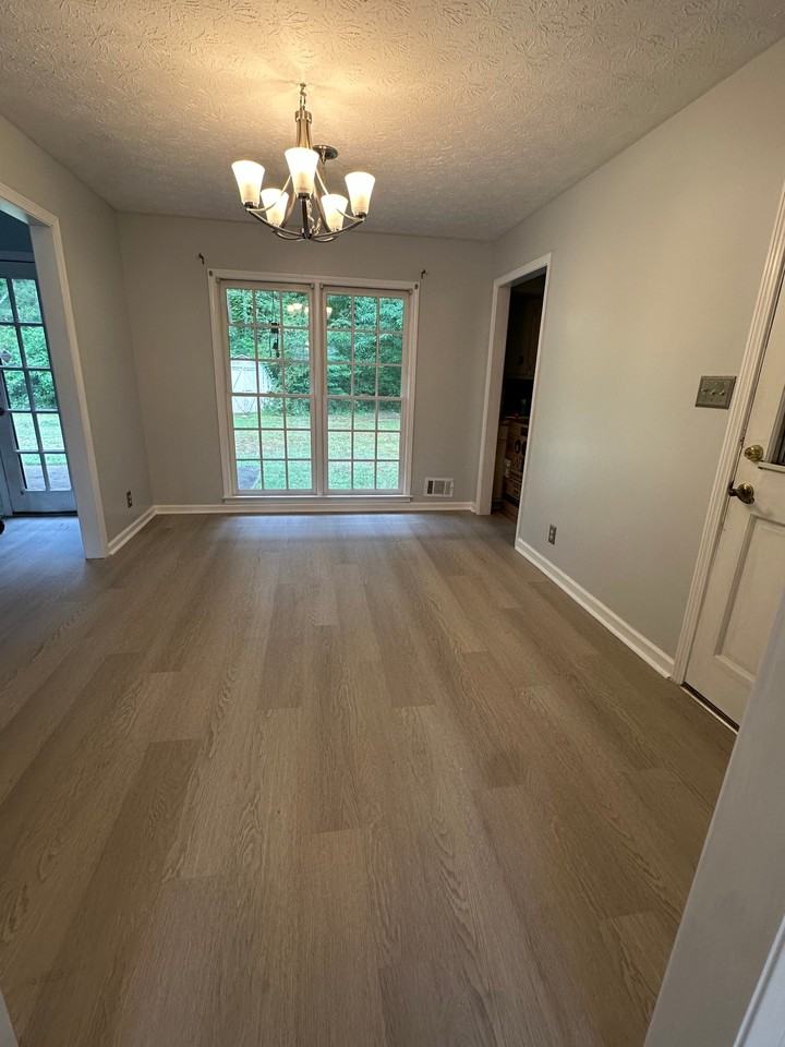 4304 Riverside Dr Sw - Photo 5 of 17