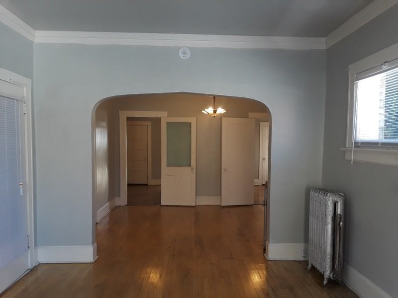 880 E St #1 - Photo 3 of 19