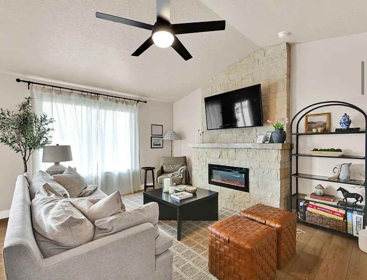 2681 E Clarkstone Dr - Photo 6 of 8