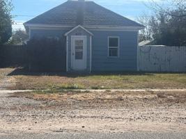 featured image of 617 Douglas St