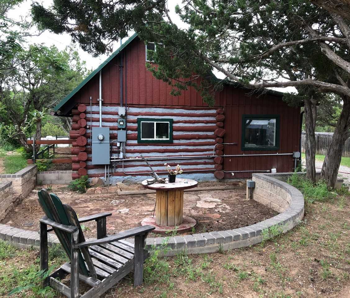 108 Mackanal Ln