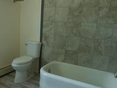 1400 E 7th St #2 - Photo 2 of 6