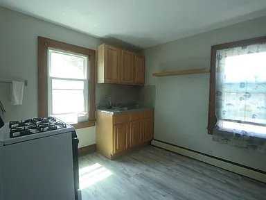 1400 E 7th St #2 - Photo 6 of 6