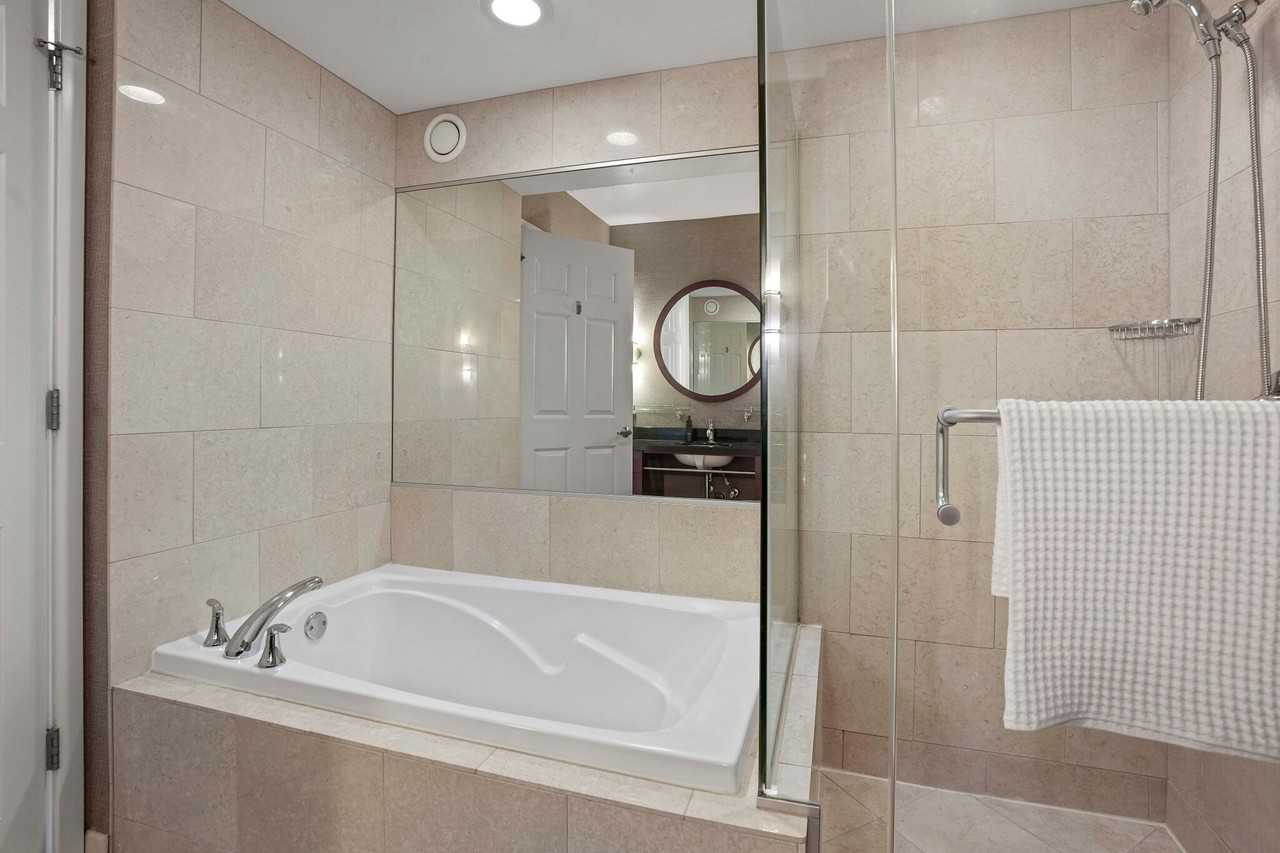 1277 S Michigan Ave - Photo 7 of 13