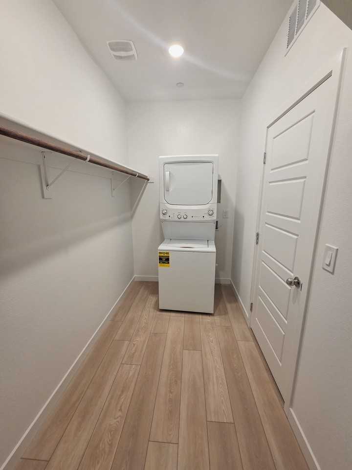 152 Preston Terrace Ave - Photo 5 of 12