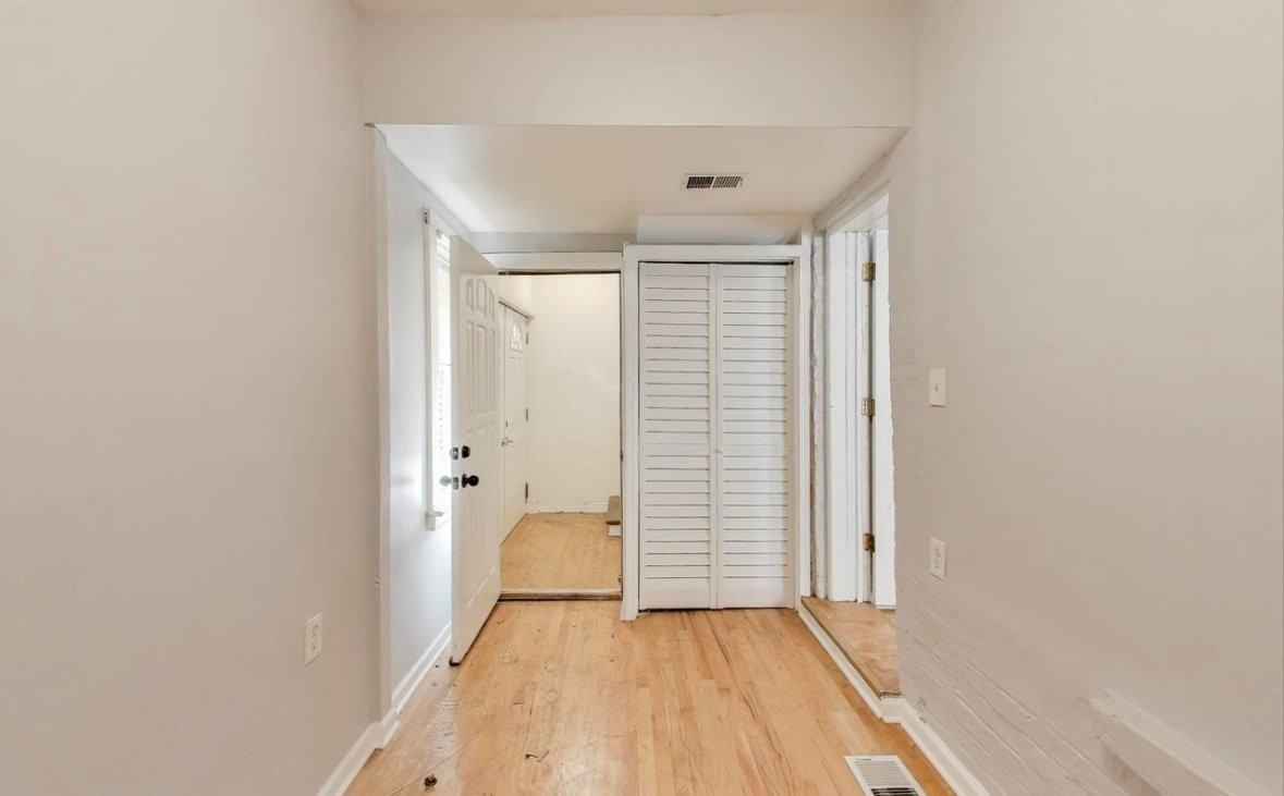 2006 S Throop St #1R - Photo 2 of 6