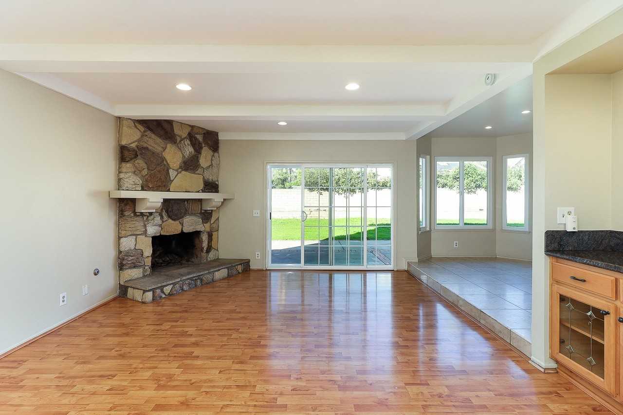 2167 Baseline Rd - Photo 4 of 8