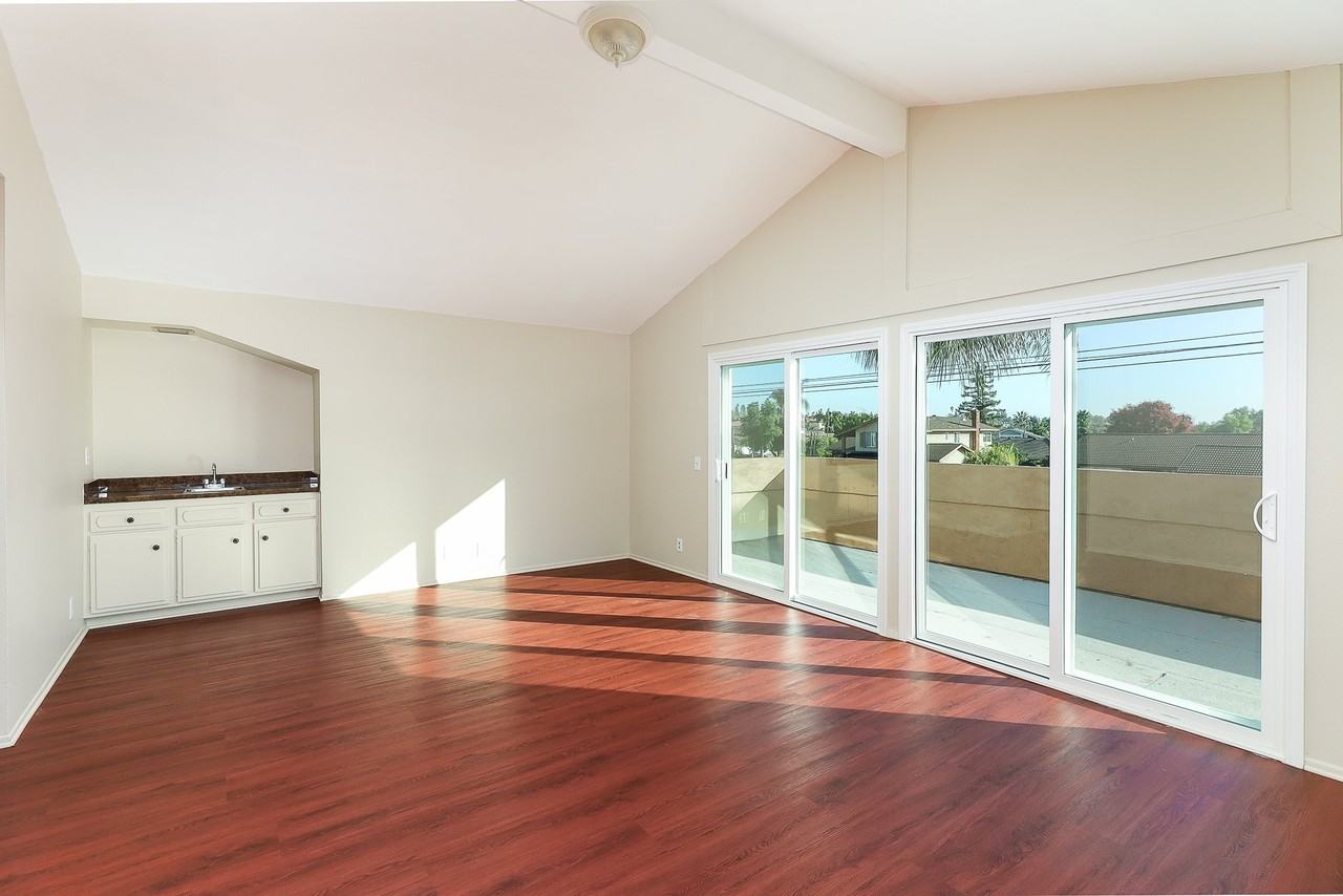 2167 Baseline Rd - Photo 7 of 8