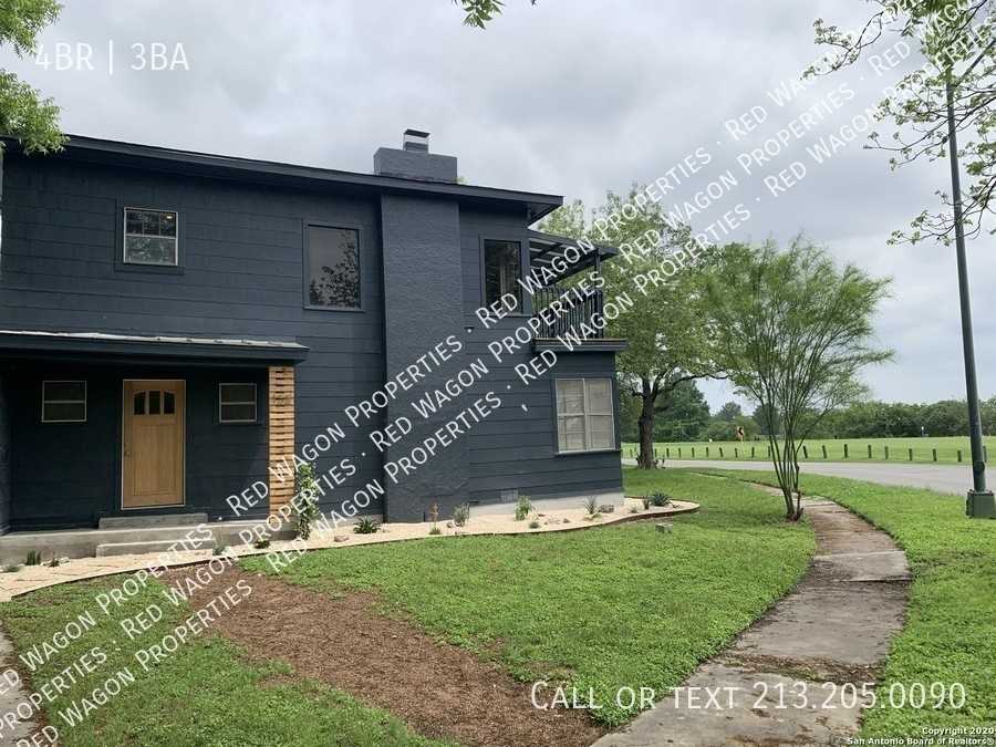 155 N Josephine Tobin Dr - Photo 3 of 24