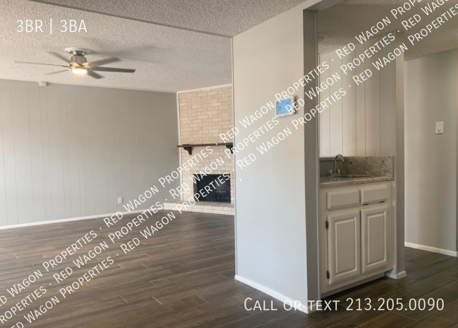 5838 Royal Bnd - Photo 2 of 42