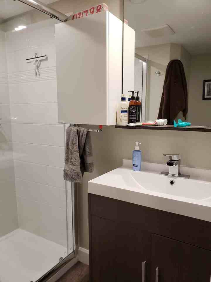 17 Caroline Avenue - Photo 4 of 10