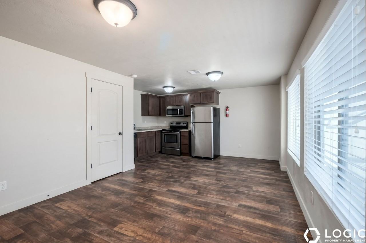 491 S Freedom Blvd #103 - Photo 4 of 11
